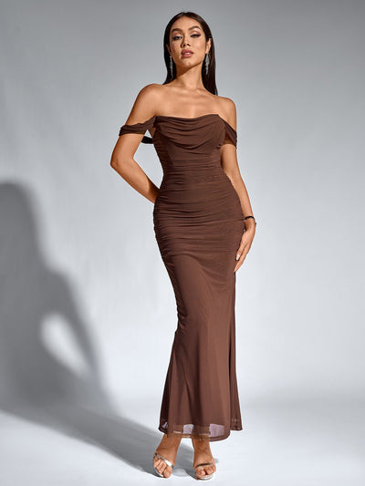Robe À Épaules Dénudées, Froncée & Zippée Dans Le Dos
