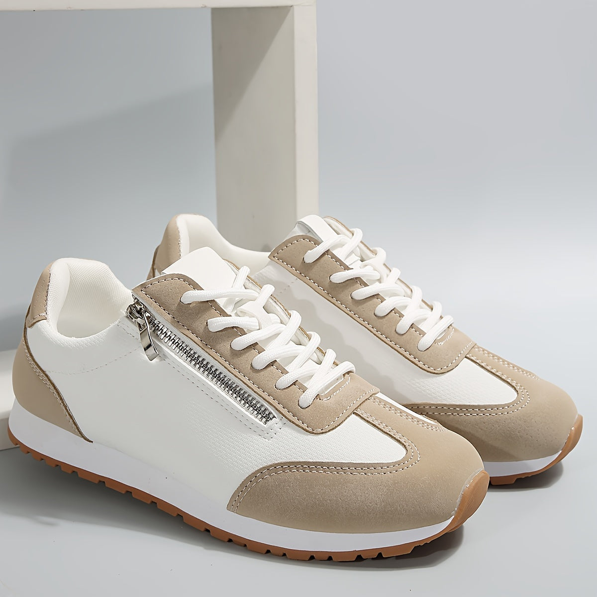 Baskets Akira Ultra Confortables