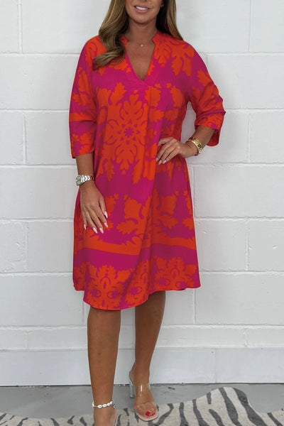 Robe Rayonnante En Col V