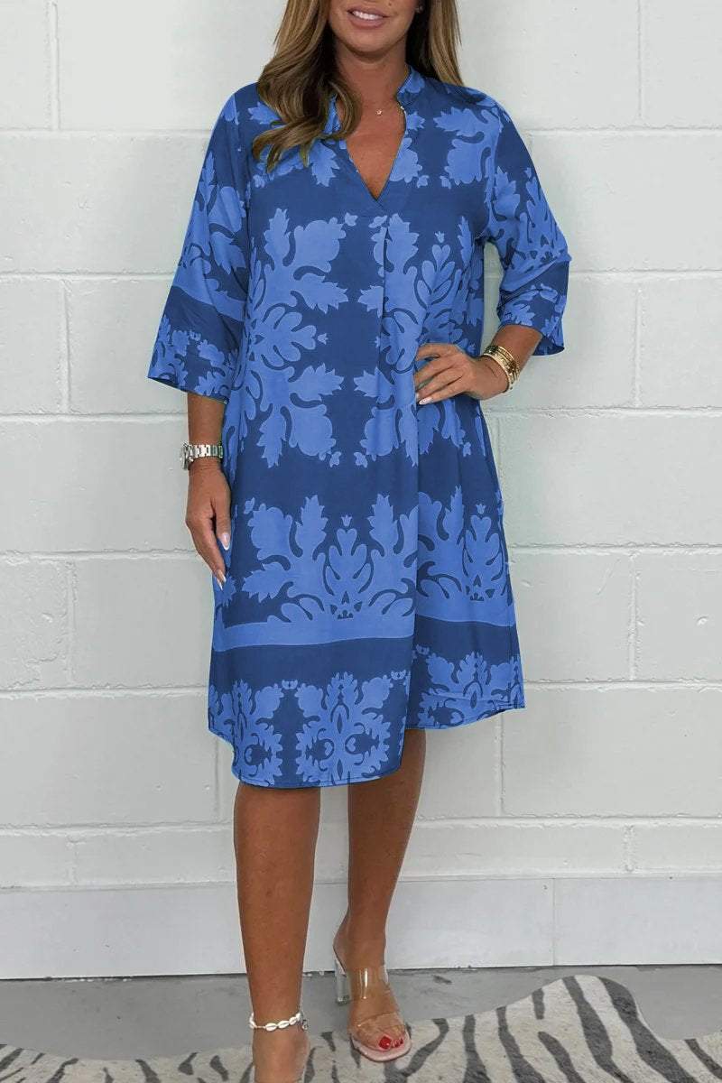 Robe Rayonnante En Col V