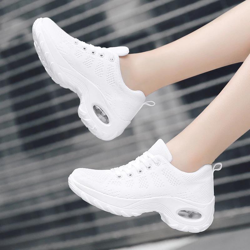 Chaussures De Sport Femme Légères à Enfiler - Semelle Air Coussinée, Mesh Respirant, Antidérapantes - Pour Marche, Running, Quotidien - 12